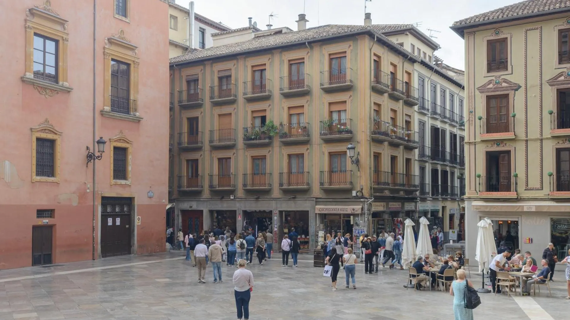 Eco Center Granatensis Pasiegas-Catedral Granada Apartment